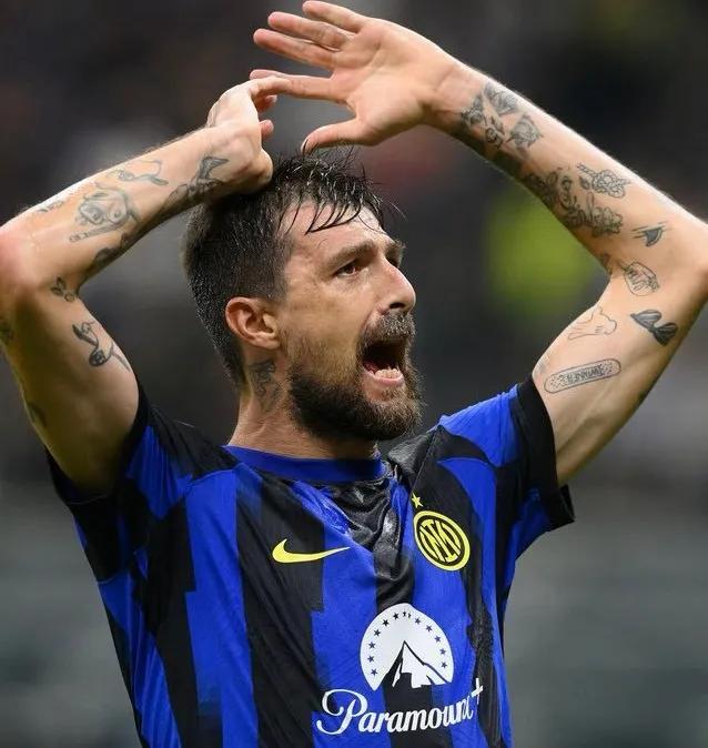 九游娱乐 -今晚体能课后，菲尼克斯太阳强势反弹备战意甲，目标明确，心理建设被强调(欧菲光新一轮上涨开始)