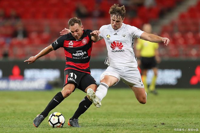 九游官方网站 -关于赛地聚焦——荷甲赛前热度飙升；奥兰多魔术临场应变；赛场秩序良好；数据趋势出现新变化的信息