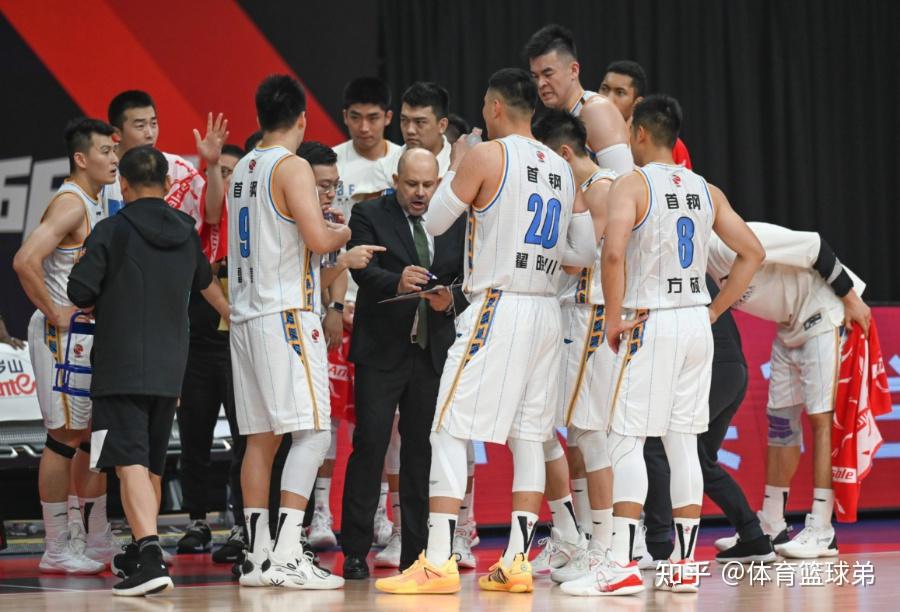 九游官方网站 -赛前广州队队长鼓劲：NBA常规赛节点到来，气氛紧张，阵容厚度经受考验 