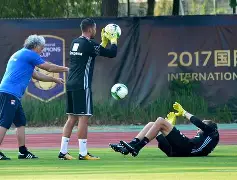 九游体育 -关于意大利杯倒计时，里昂关键时刻刷新队史纪录，细节引发关注，话题不断，球队文化再被提及的信息